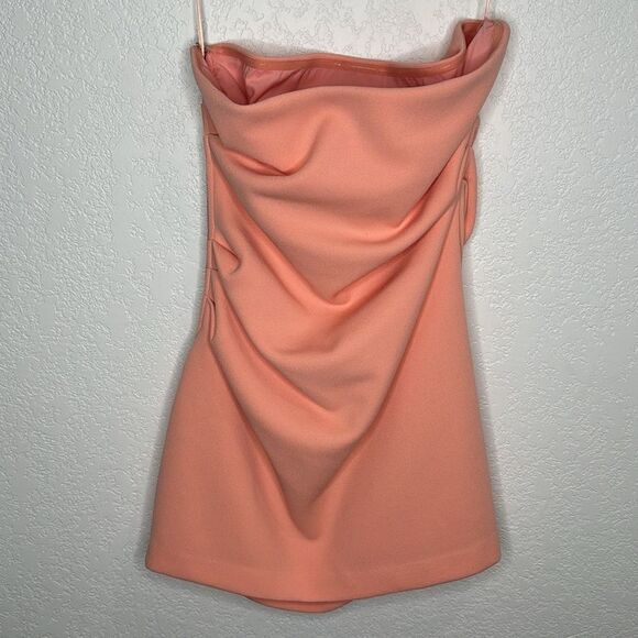 Misha Alston Strapless Ruched BONDED CREPE Mini Dress Calypso Pink Sz 8 Revolve - Picture 6 of 15